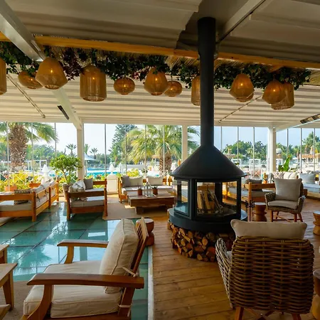 Hotel Warner Phokaia 4*