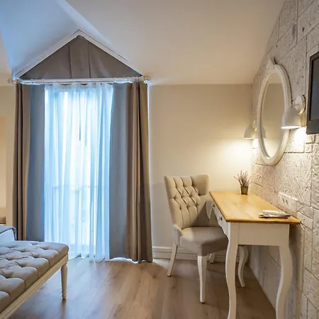 Hotel Warner Phokaia