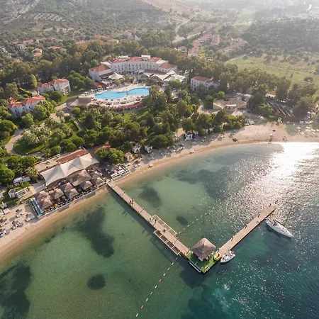 Warner Phokaia Hotel Fokaja