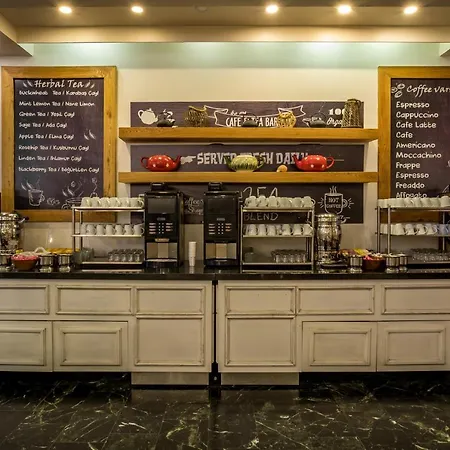 Warner Phokaia Hotel Fokaja