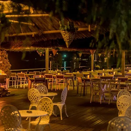 Hotel Warner Phokaia