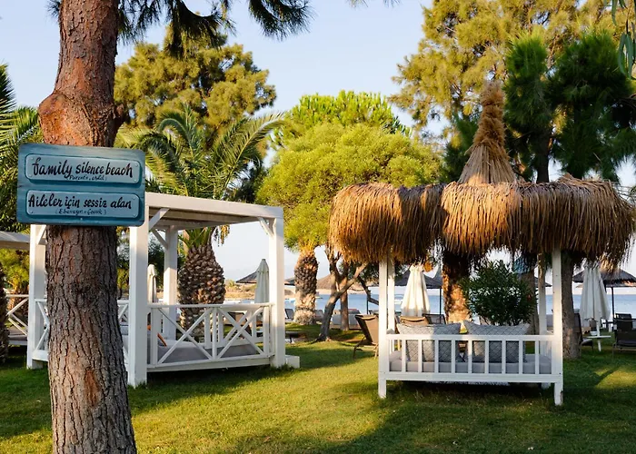 Hotel Warner Phokaia 4*