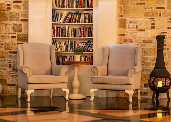 Warner Phokaia Hotel 4*