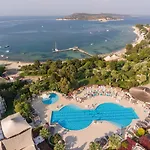 Warner Phokaia Hotel 5*