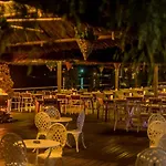 Otel Warner Phokaia