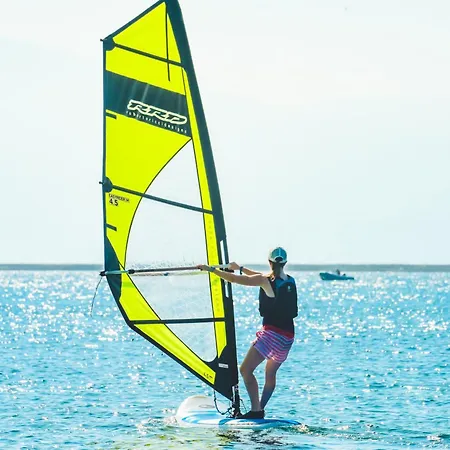 Warner Phokaia 4* Foca