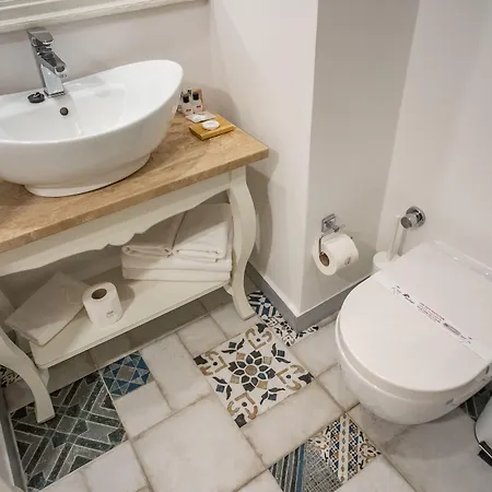 Warner Phokaia Hotel 4*