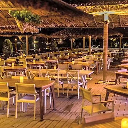 Warner Phokaia Hotel 5*