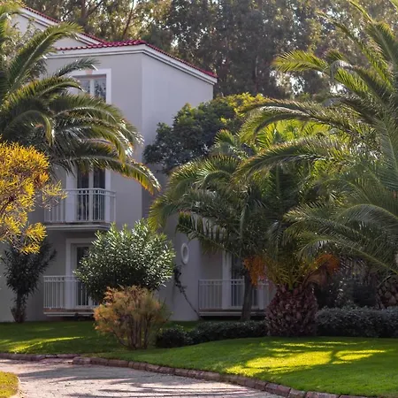 Warner Phokaia Hotel 4*