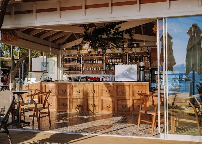 Warner Phokaia Otel 4*