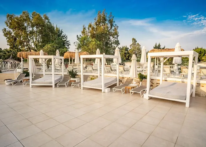 Warner Phokaia Hotel Foça